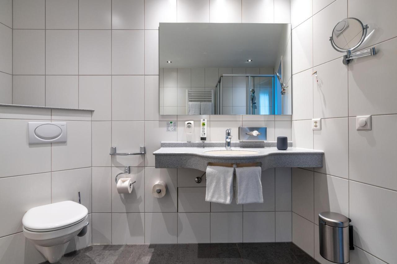B-Smart Hotel Schoenenwerd Aarau Ngoại thất bức ảnh