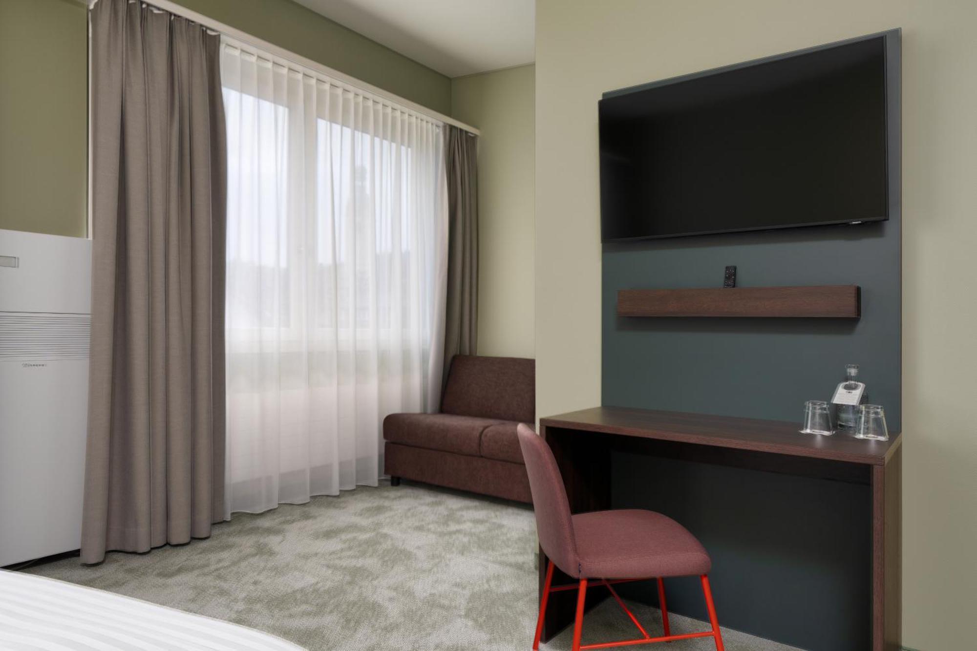 B-Smart Hotel Schoenenwerd Aarau Ngoại thất bức ảnh