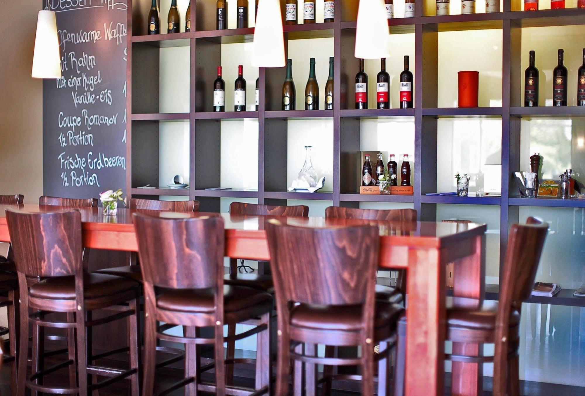 B-Smart Hotel Schoenenwerd Aarau Ngoại thất bức ảnh