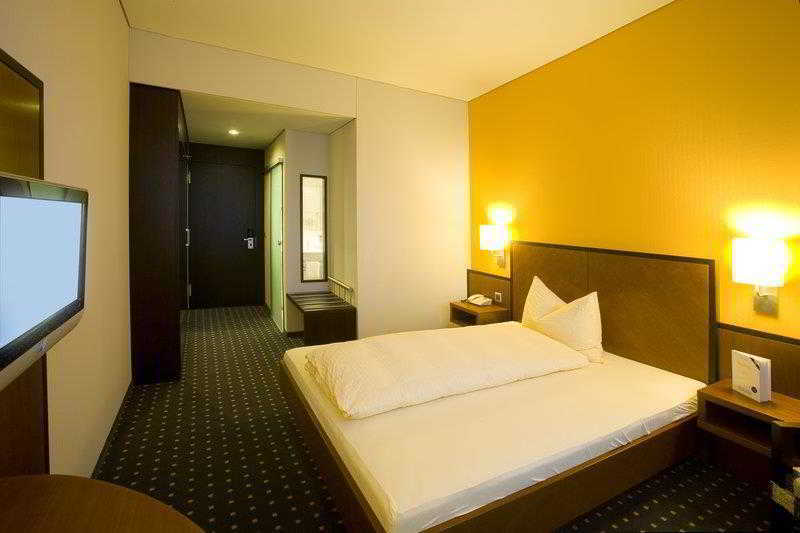 B-Smart Hotel Schoenenwerd Aarau Ngoại thất bức ảnh